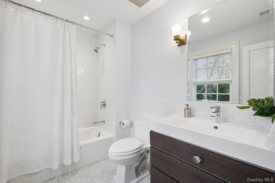 27 Kensington Road Photo 32