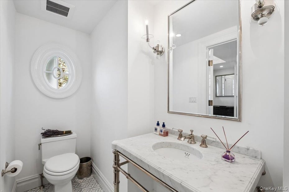 27 Kensington Road Photo 6