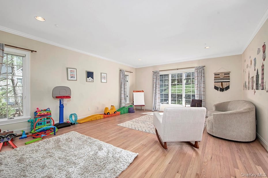 114 Random Farms Drive Photo 11