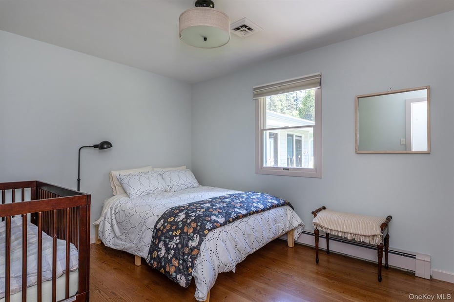 523 Breezy Hill Road Photo 17