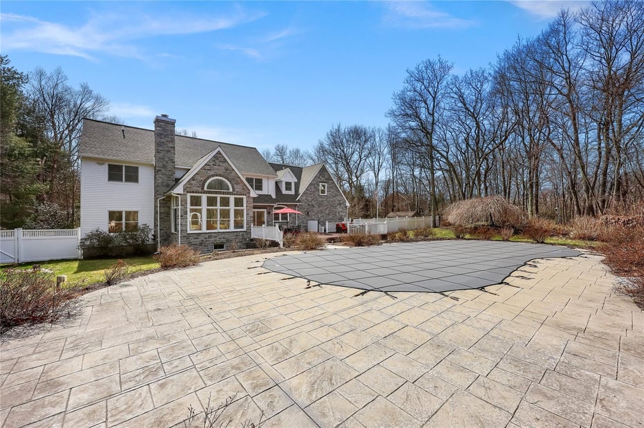 15 Beaver Pond Lane Photo 32