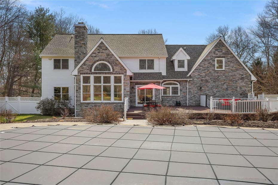 15 Beaver Pond Lane Photo 33