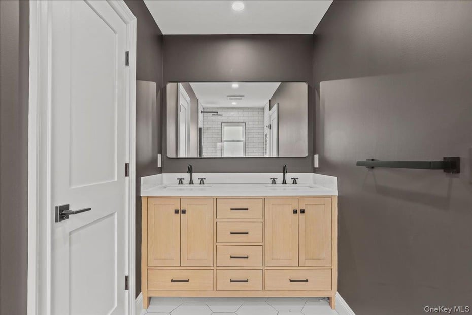 2 Willa Way Photo 27