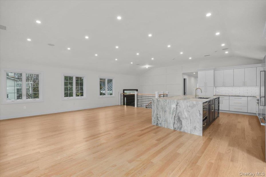 2 Willa Way Photo 15