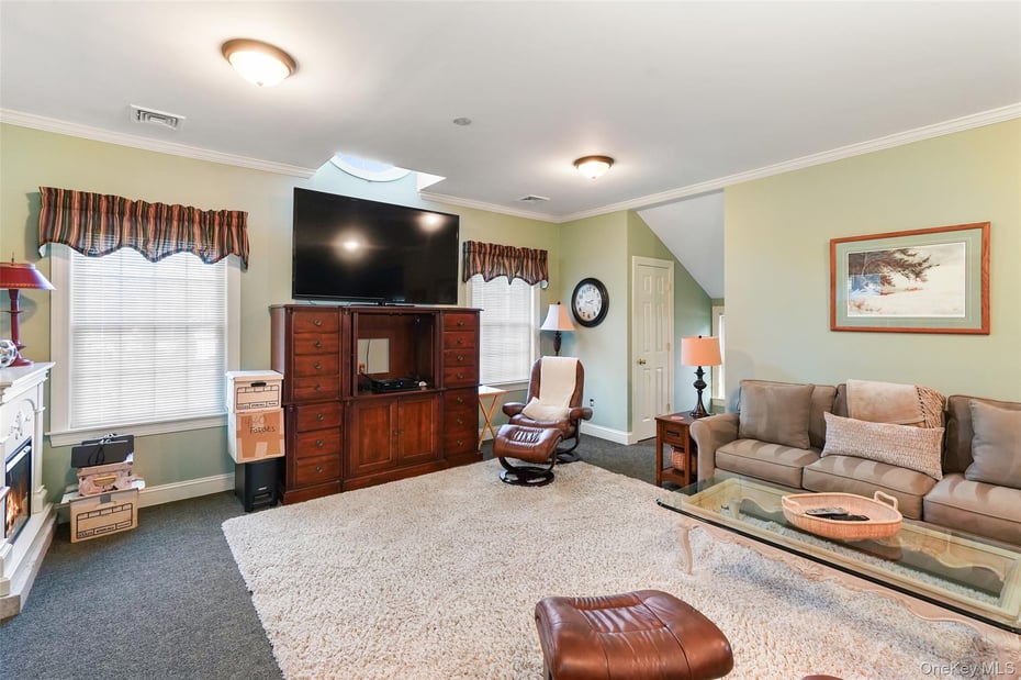 135 Bedford Road Photo 19