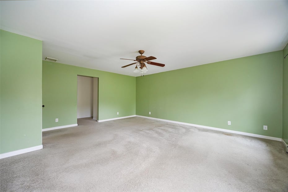 37 Pine Lane Photo 14