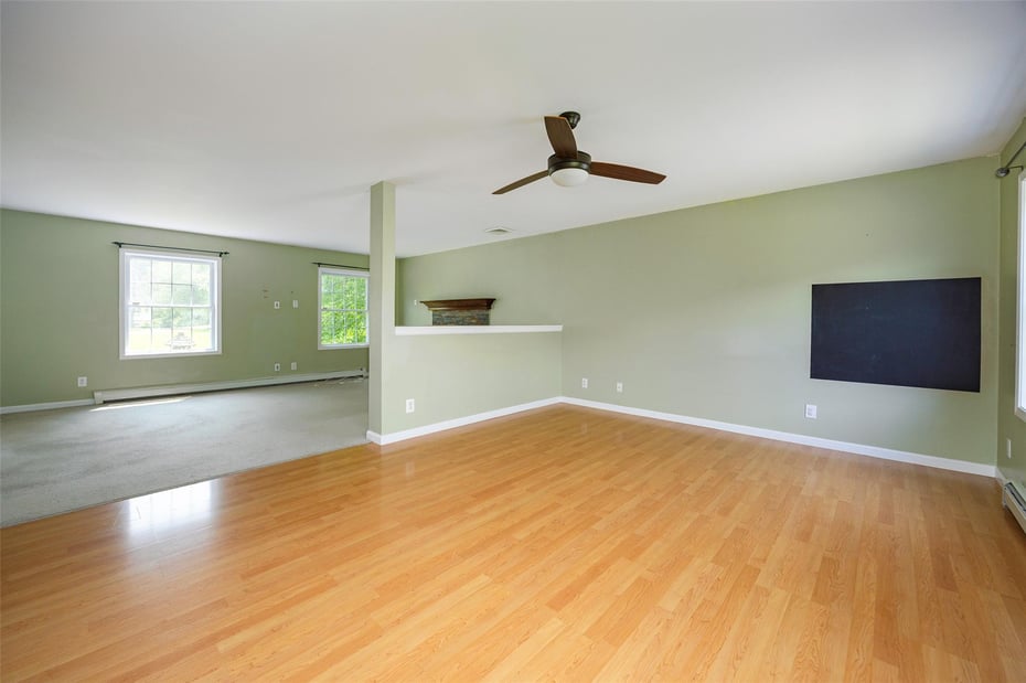 37 Pine Lane Photo 6