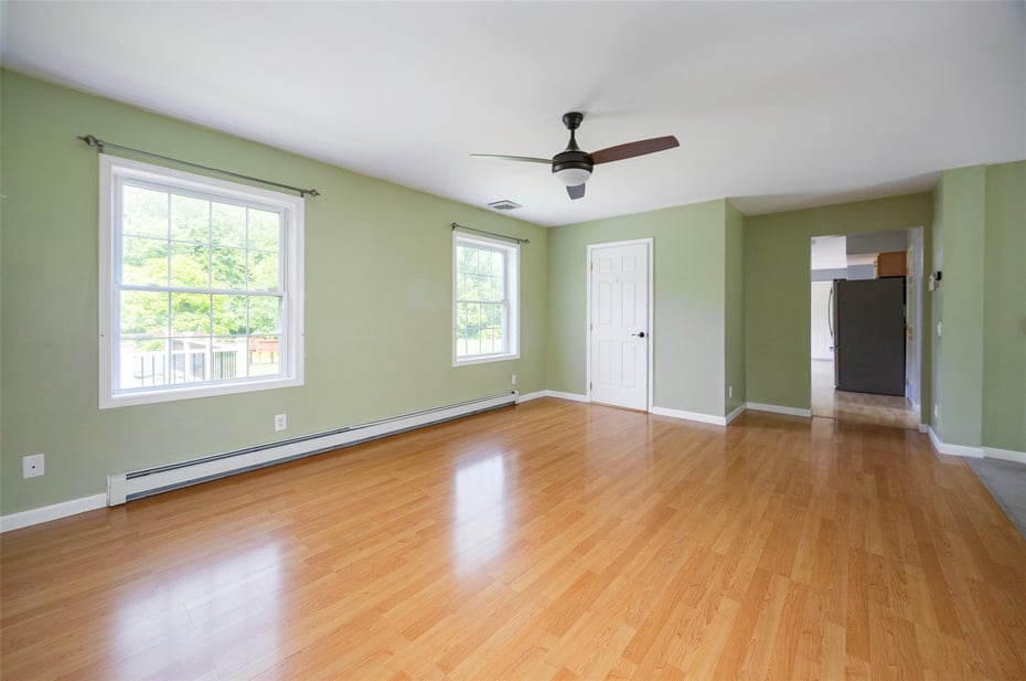37 Pine Lane Photo 7