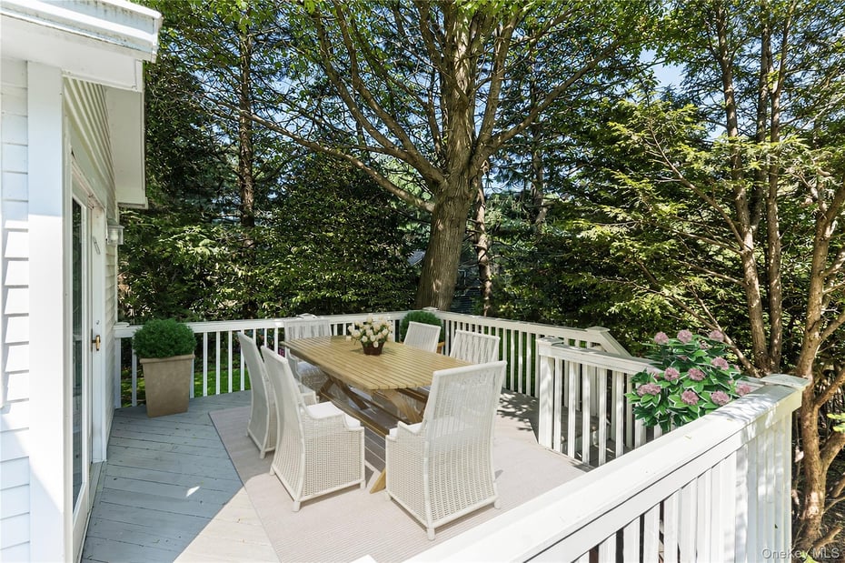 12 Sheldon Street Photo 29