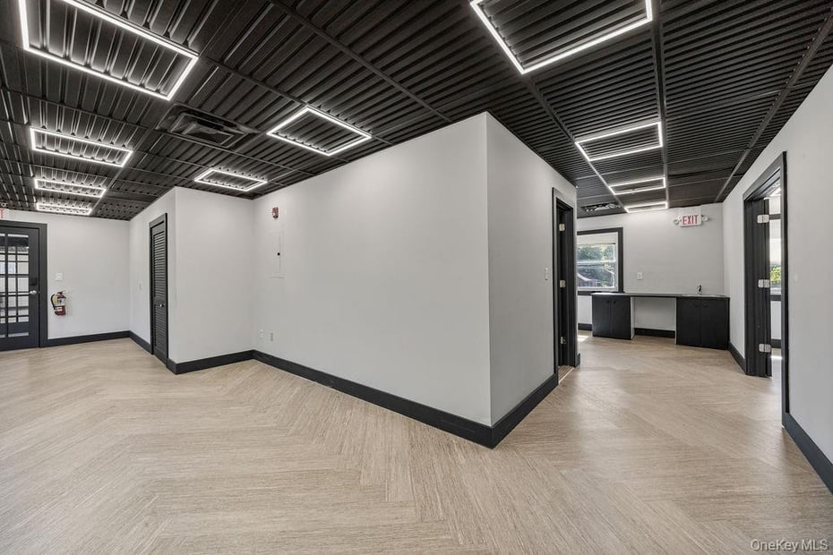 7 Elmwood Drive Photo 17