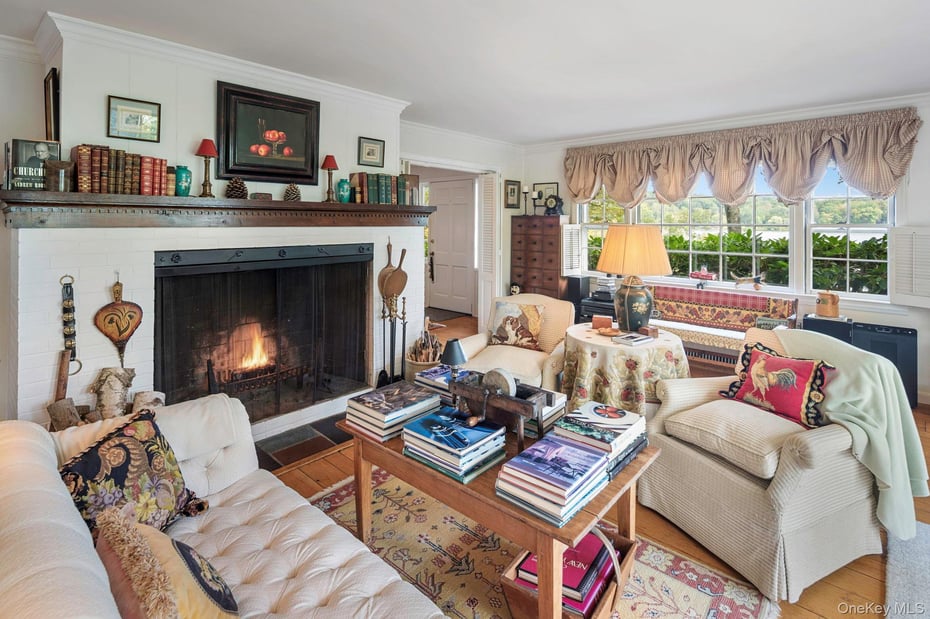 93 Cross Pond Road Photo 10