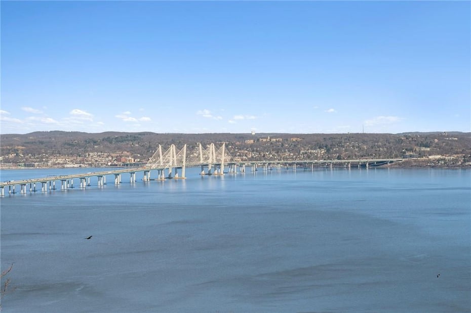 201 Tweed Boulevard Photo 6