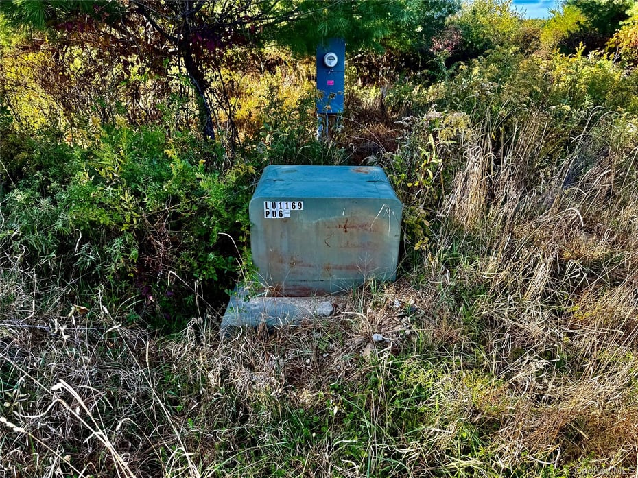 114 Old Barrington Road Photo 9