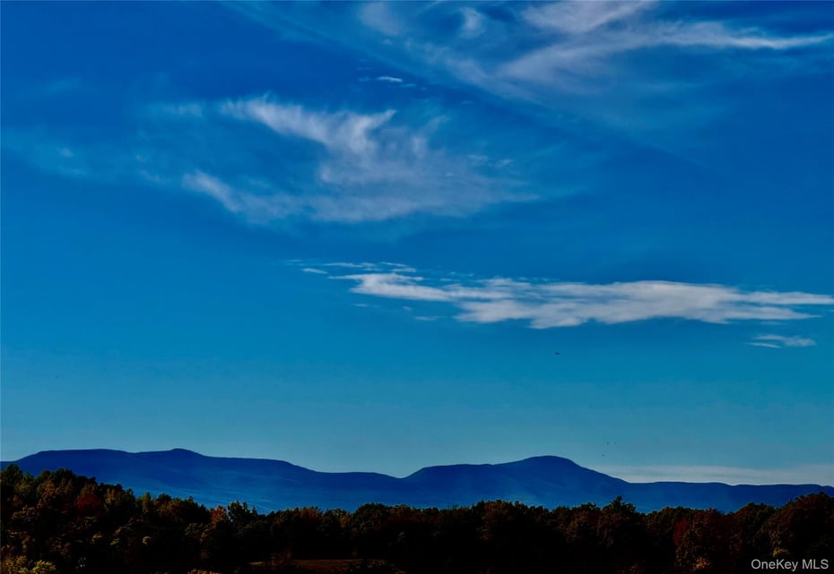 114 Old Barrington Road Photo 3