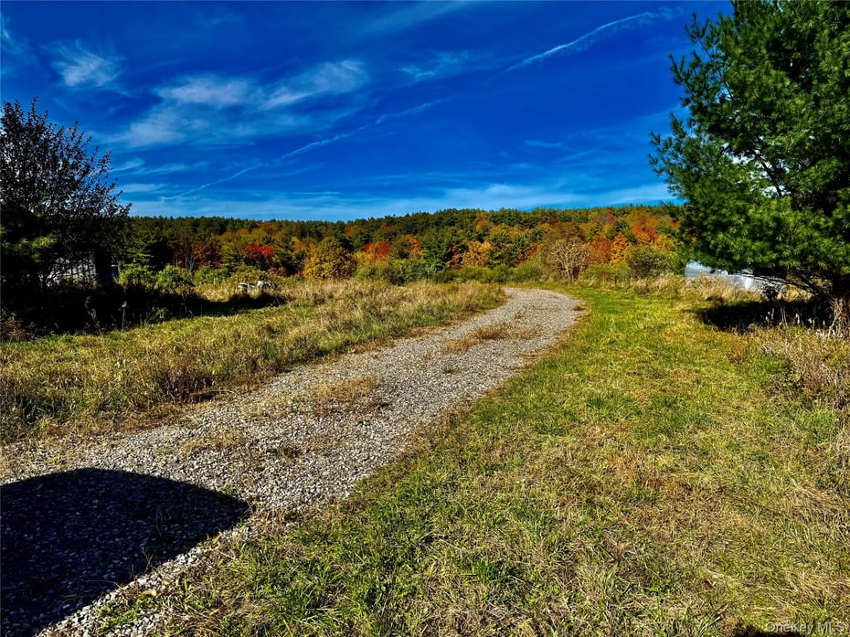 114 Old Barrington Road Photo 8