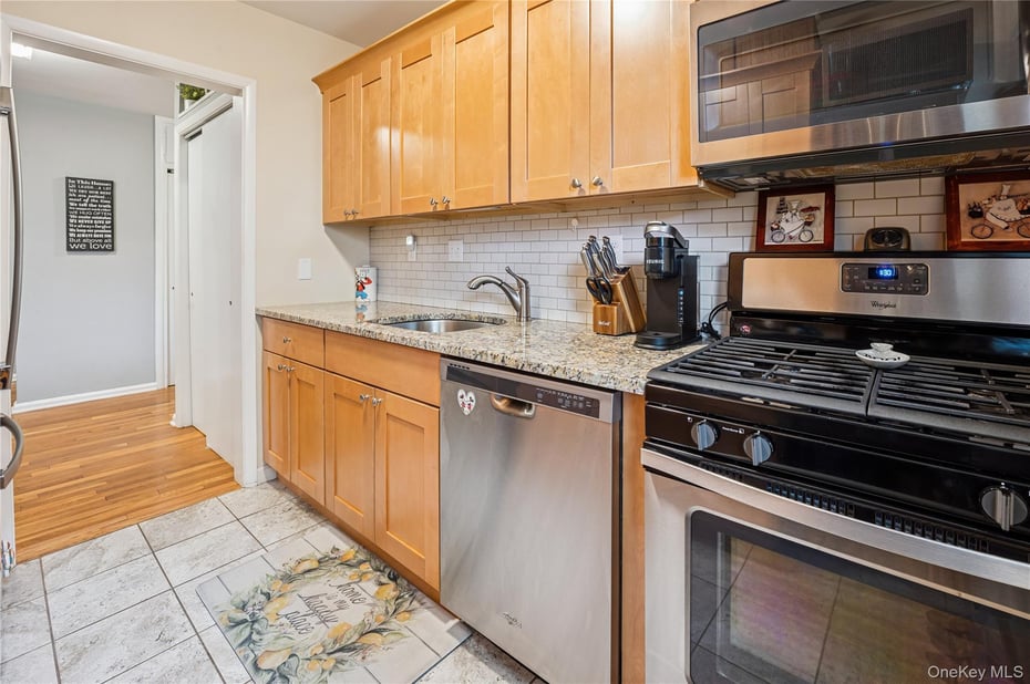 17 Manor House Drive  #K13 Photo 6