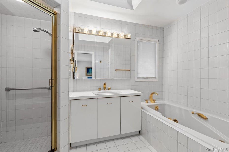 34 Lakeshore Drive Photo 33