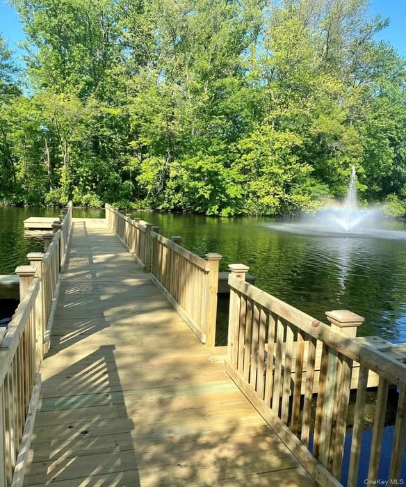 34 Lakeshore Drive Photo 42