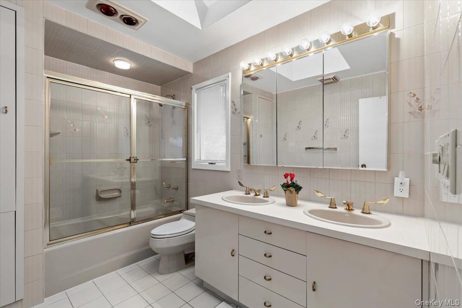 34 Lakeshore Drive Photo 36