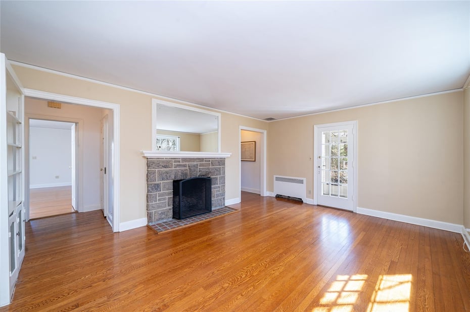 205 Beech Street Photo 11