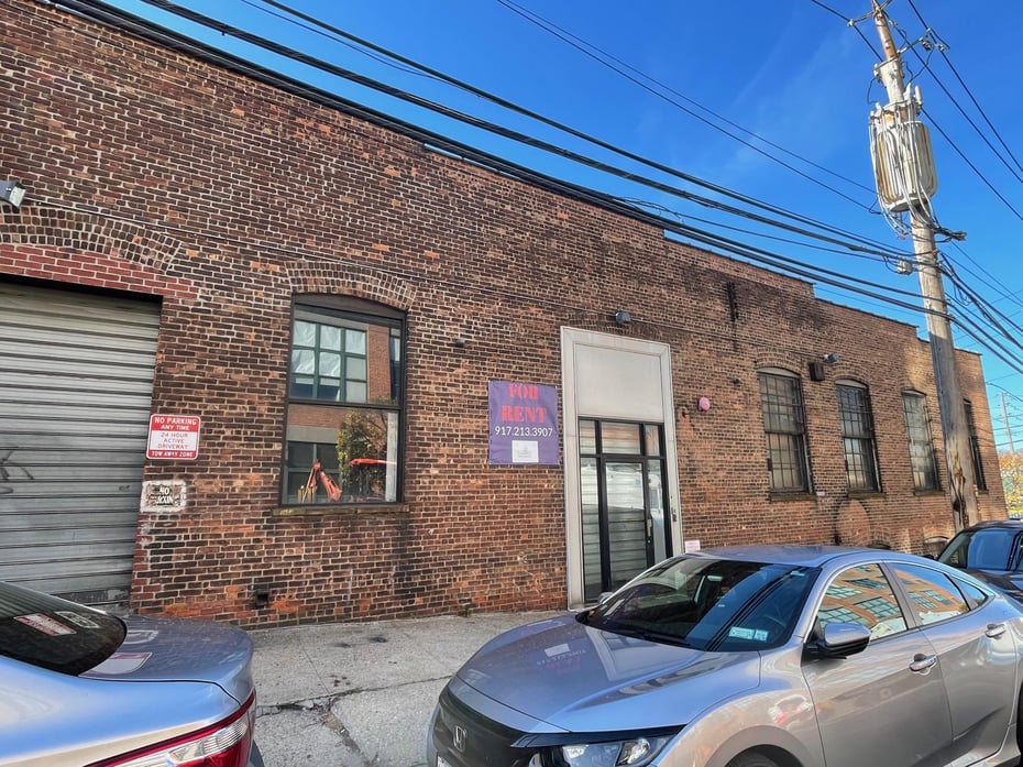 30 South Street Photo 11