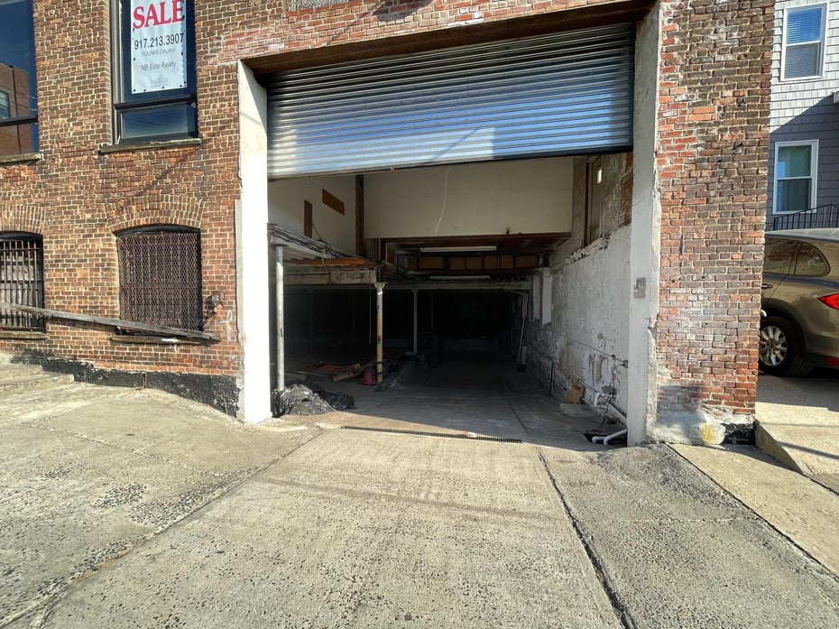 30 South Street Photo 22