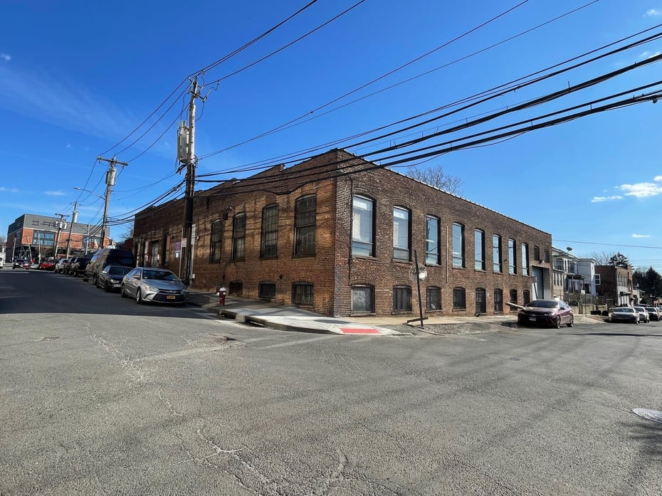 30 South Street Photo 1