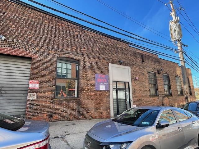 30 South Street Photo 3