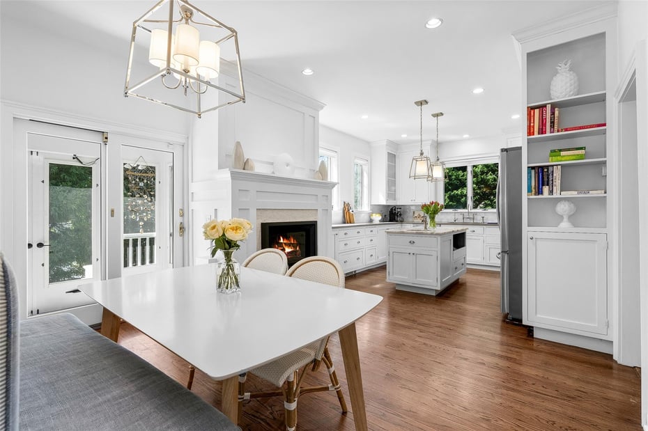 110 Beach Avenue Photo 14