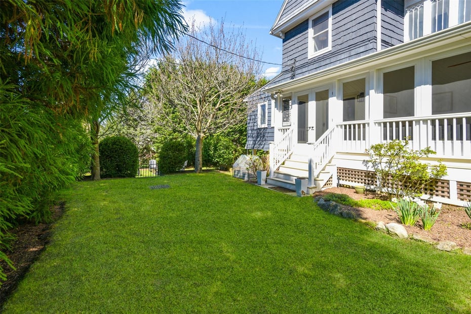 110 Beach Avenue Photo 33