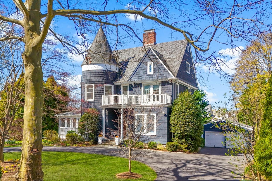 110 Beach Avenue Photo 1