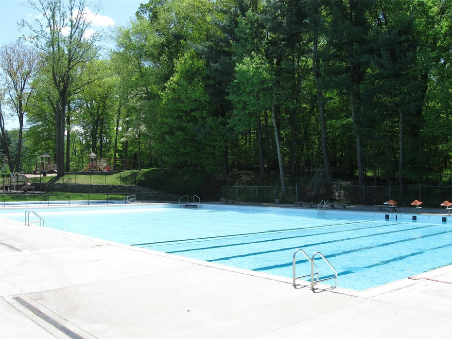 293 Manville Road  #1H Photo 33