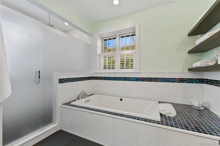 50 Cove Road Photo 20