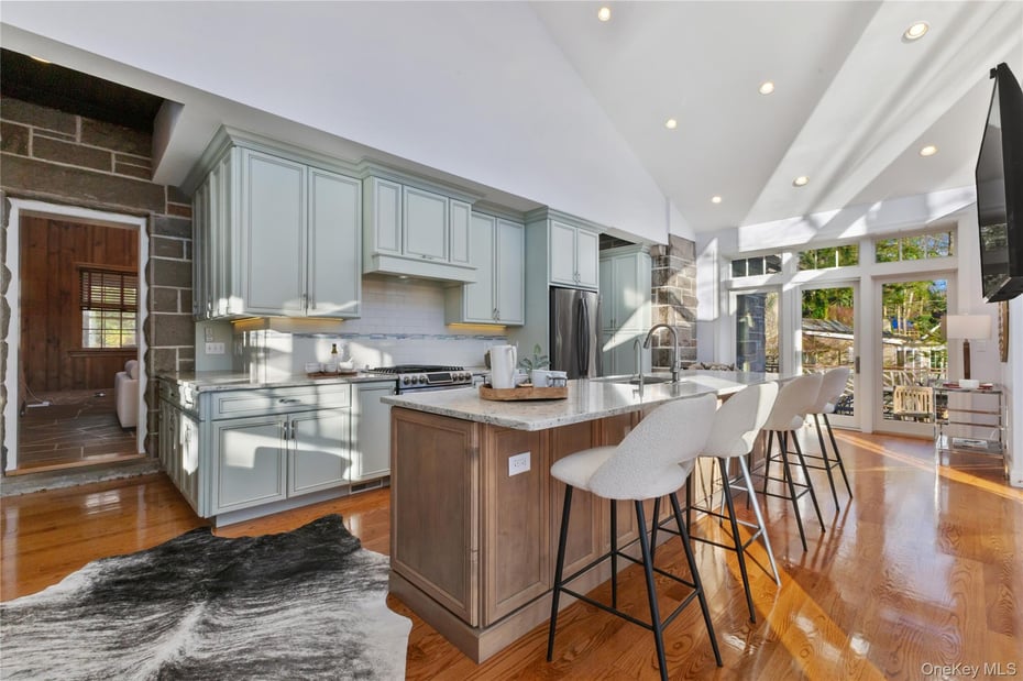 50 Cove Road Photo 11