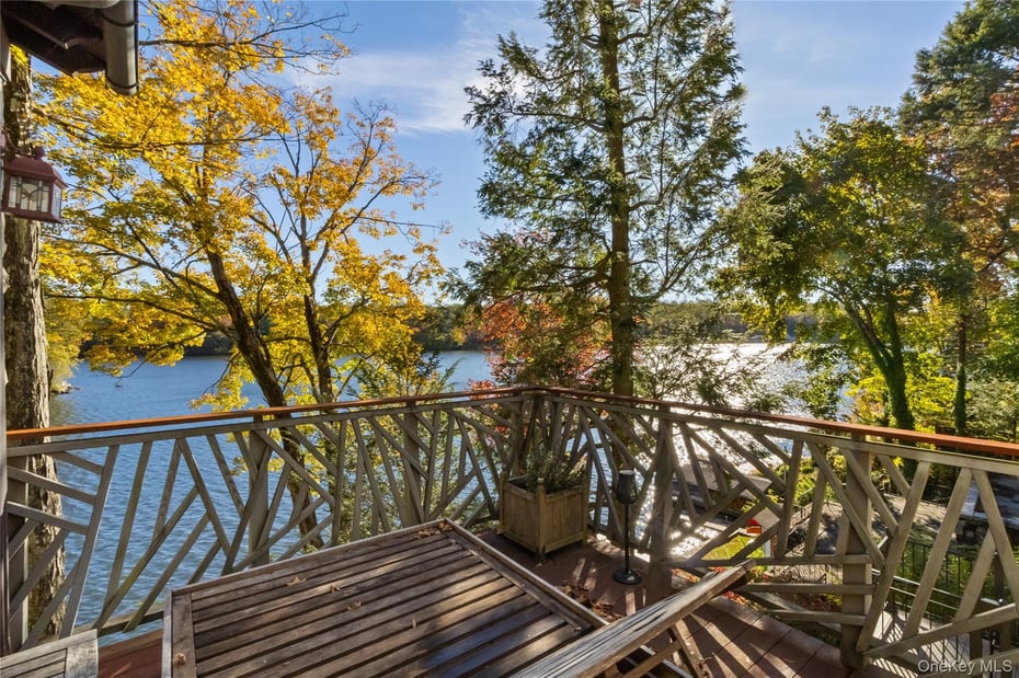 50 Cove Road Photo 18