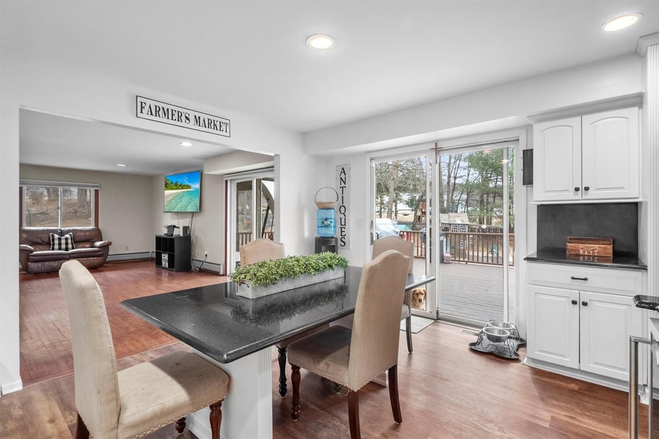 4 Tall Pines Court Photo 5