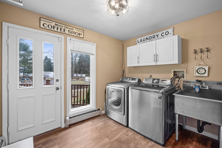 4 Tall Pines Court Photo 16