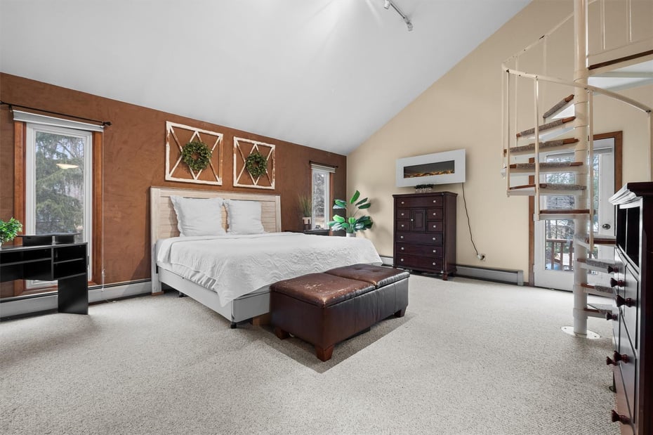 4 Tall Pines Court Photo 19