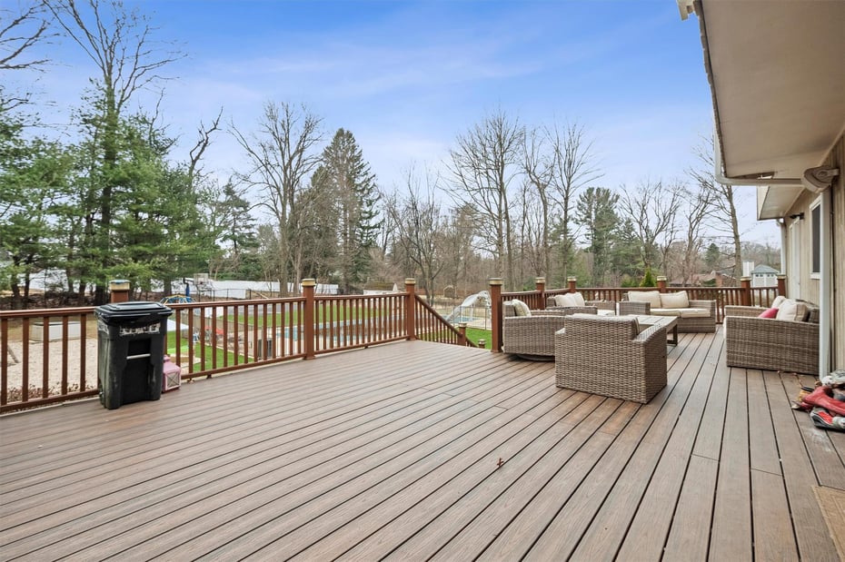 4 Tall Pines Court Photo 33