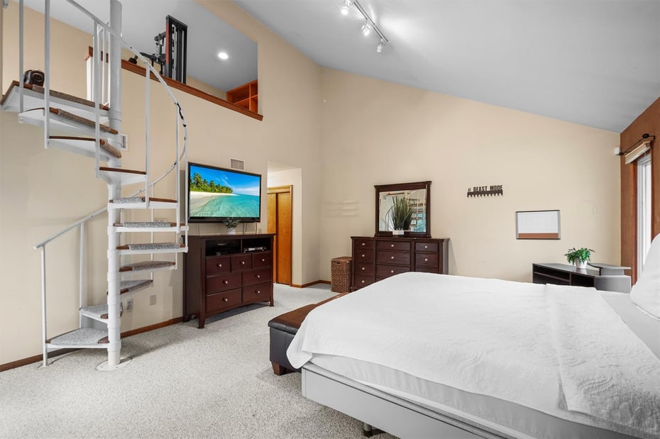 4 Tall Pines Court Photo 20
