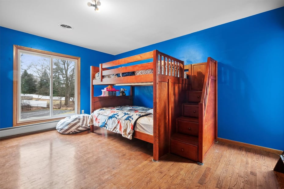4 Tall Pines Court Photo 28