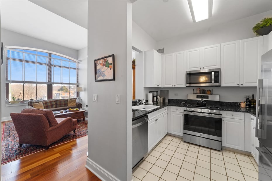 1 Scarsdale Road #513 Photo 6