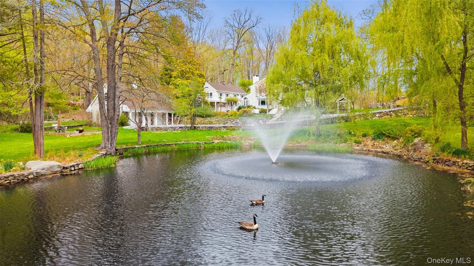 95 Croton Lake Road Photo 3