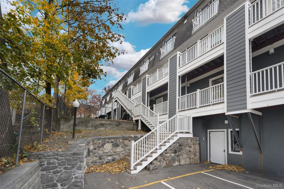 40 S Highland Avenue  #14 Photo 11