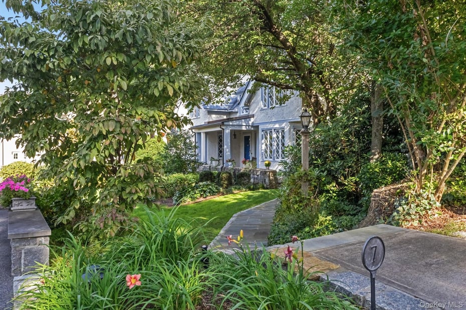 7 Avon Road Photo 32