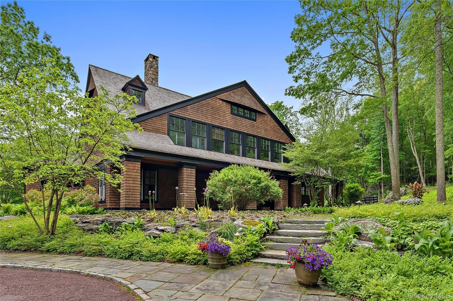 401 Pea Pond Road Photo 4