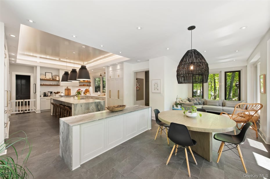 401 Pea Pond Road Photo 12