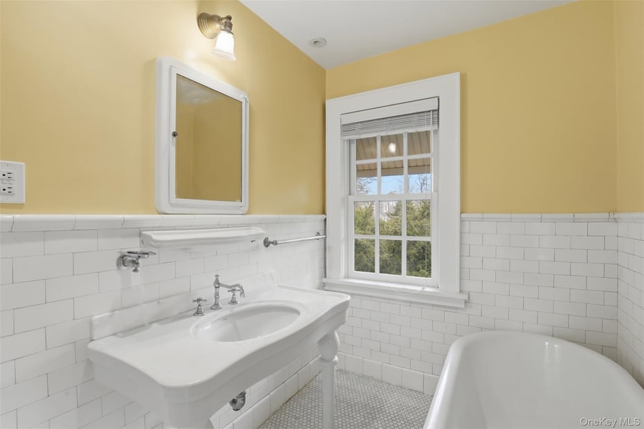 12 Little John Place Photo 25