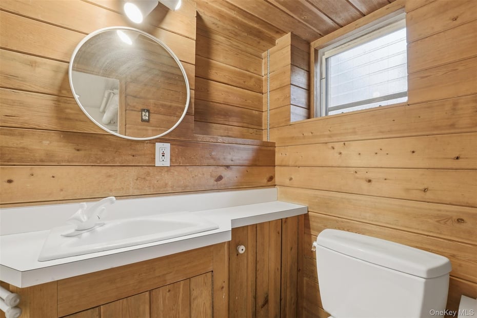 12 Little John Place Photo 35