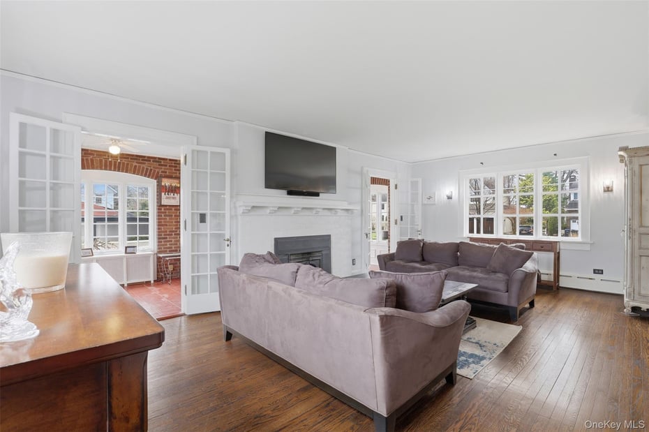 12 Little John Place Photo 5